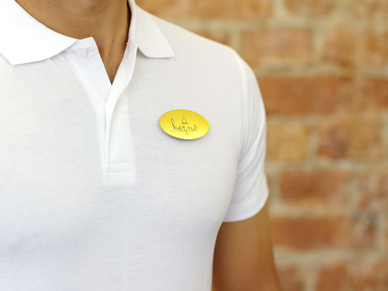 Namnskylt - Ellips 2 - Guld - Fastsatt med magnetfäste